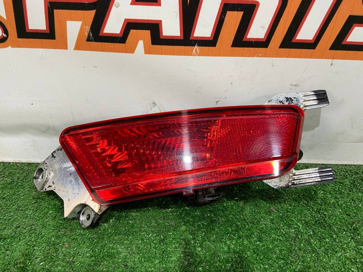 LR088531 Reflektor przeciwmgielny tylny prawy Range Rover Evoque L538 (2012-2018) używany